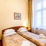 P&j Sw. Krzyza Apartman *