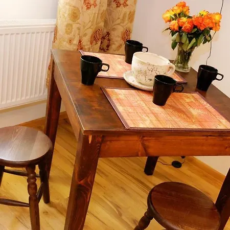 P&j Sw. Krzyza Appartement Krakau