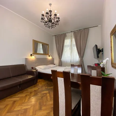 P&j Sw. Krzyza Krakow