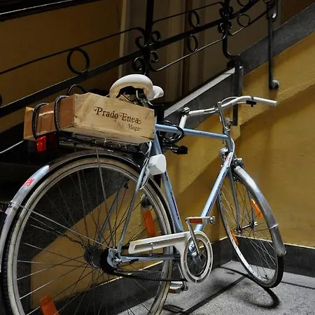 Daire P&j Sw. Krzyza *