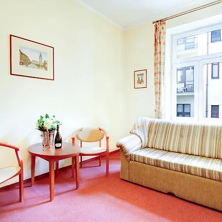 P&j Sw. Krzyza Daire *