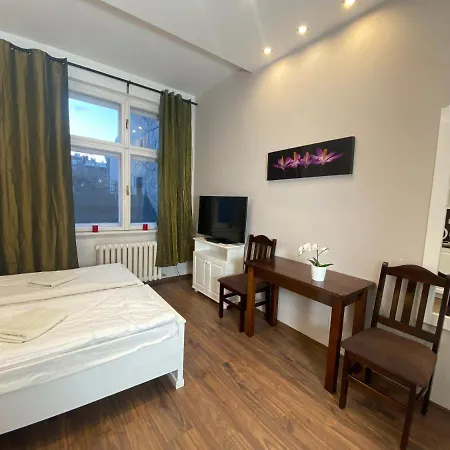 P&j Sw. Krzyza Daire *