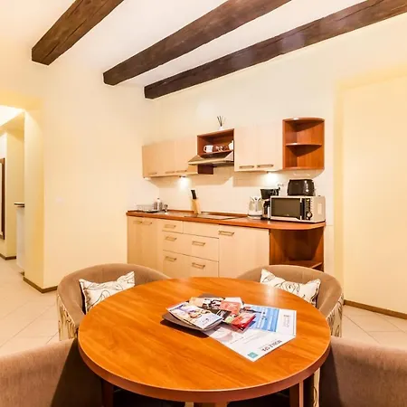 Daire P&j Sw. Krzyza Krakow