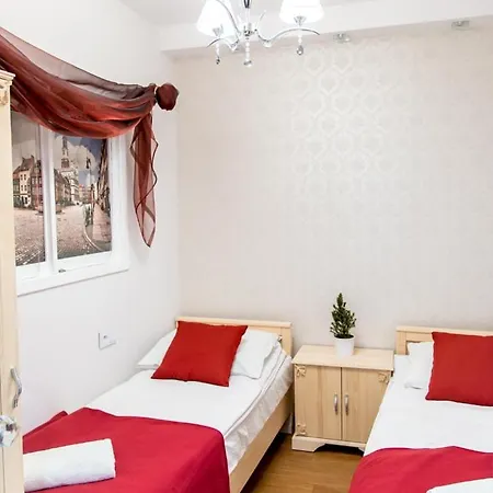 P&j Sw. Krzyza קרקוב